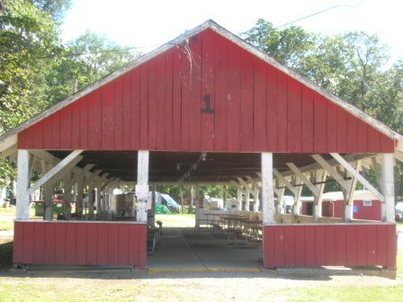 RedbankValleyMunicipalParkShelter1